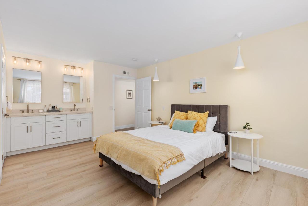 Golf - - Legoland - Shopping - Dining Carlsbad